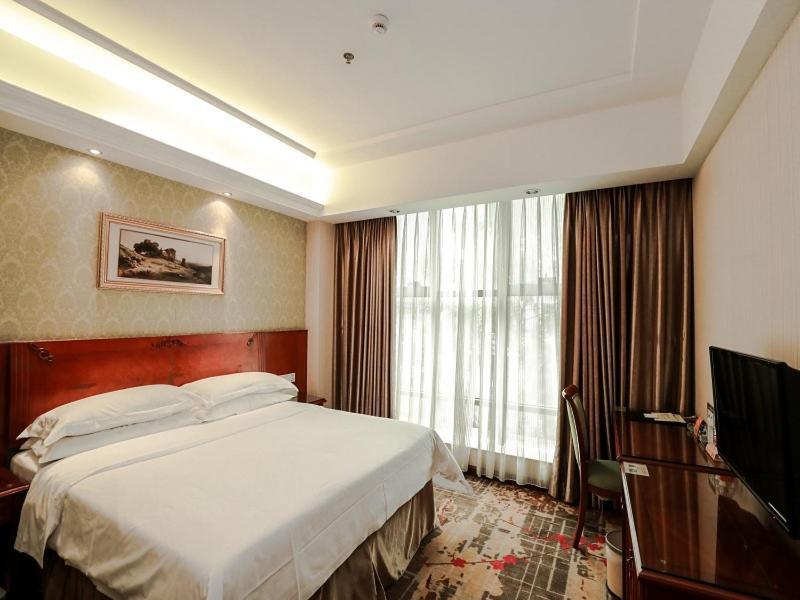 Vienna Hotel Dongguan Hou Street Wanda Plaza Экстерьер фото